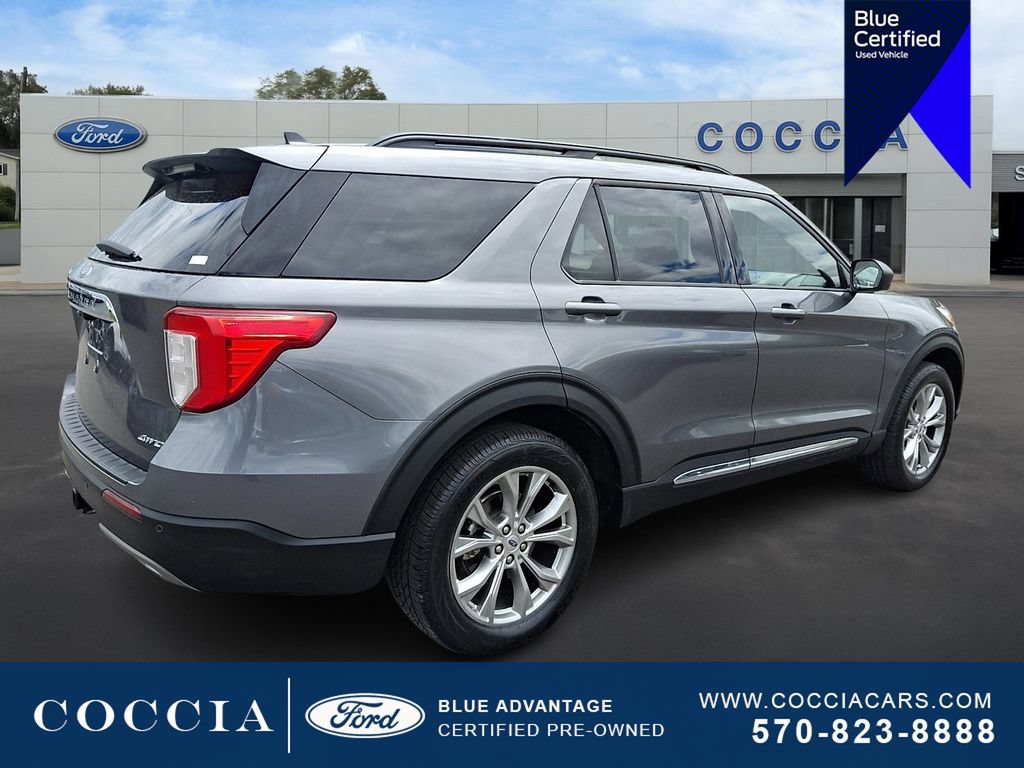 Certified 2023 Ford Explorer XLT w/ Equipment Group 202A AWD/4WD image 4
