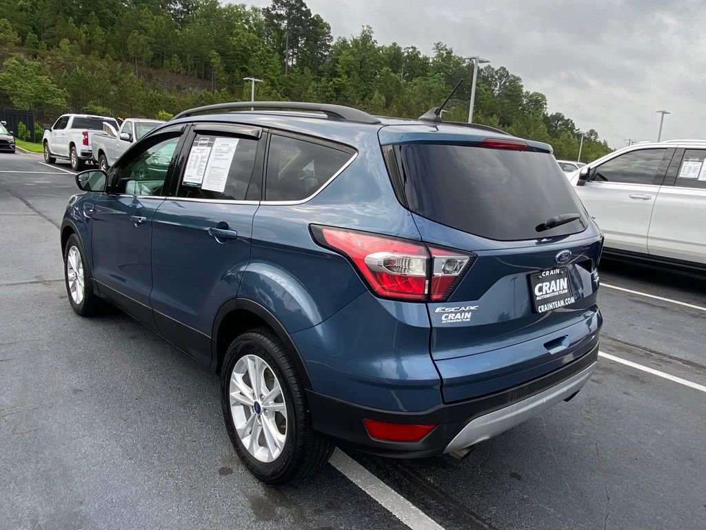 Certified 2018 Ford Escape SEL FWD image 3