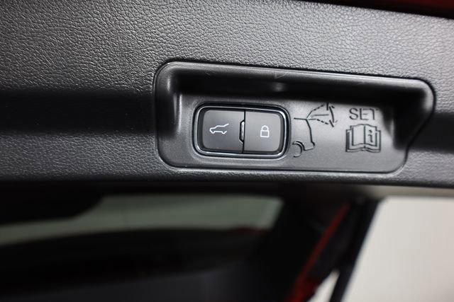 Certified 2022 Ford Explorer XLT w/ Equipment Group 202A image 65