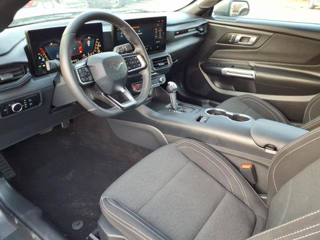 Certified 2024 Ford Mustang Coupe RWD image 8