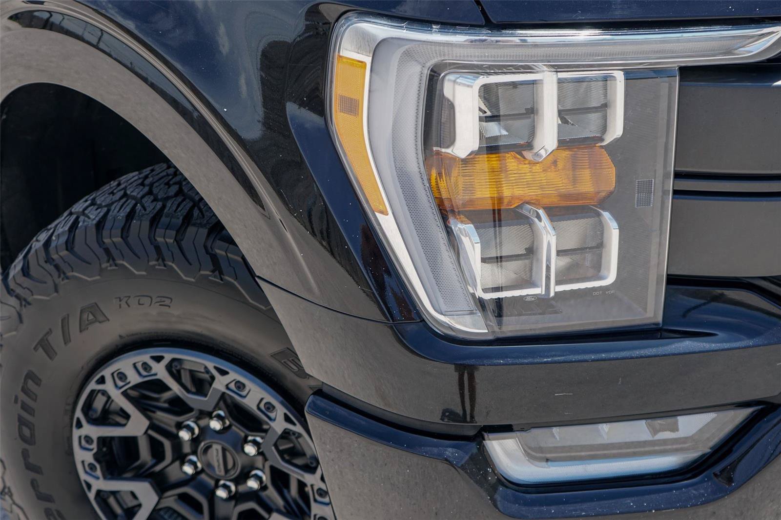 Certified 2022 Ford F150 Lariat AWD/4WD image 3
