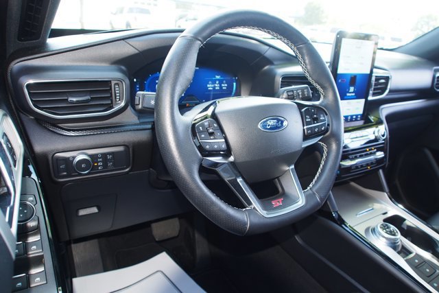 Certified 2022 Ford Explorer ST w/ Equipment Group 401A AWD/4WD image 19