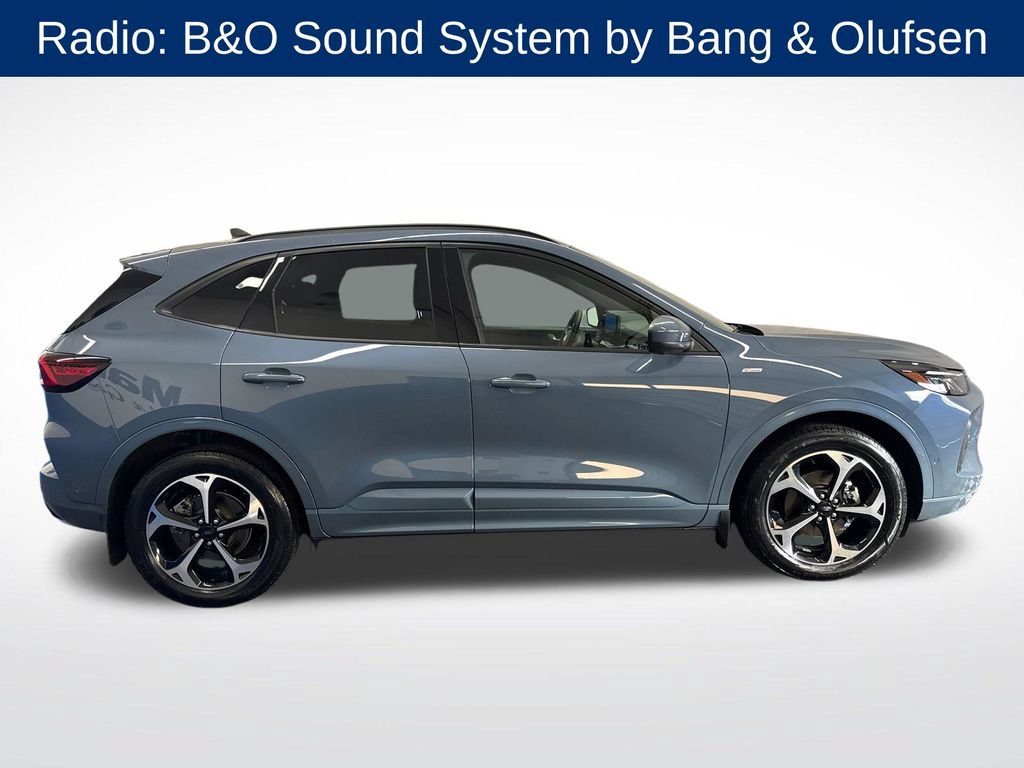 Certified 2024 Ford Escape ST-Line Elite w/ Premium Technology Package AWD/4WD image 7