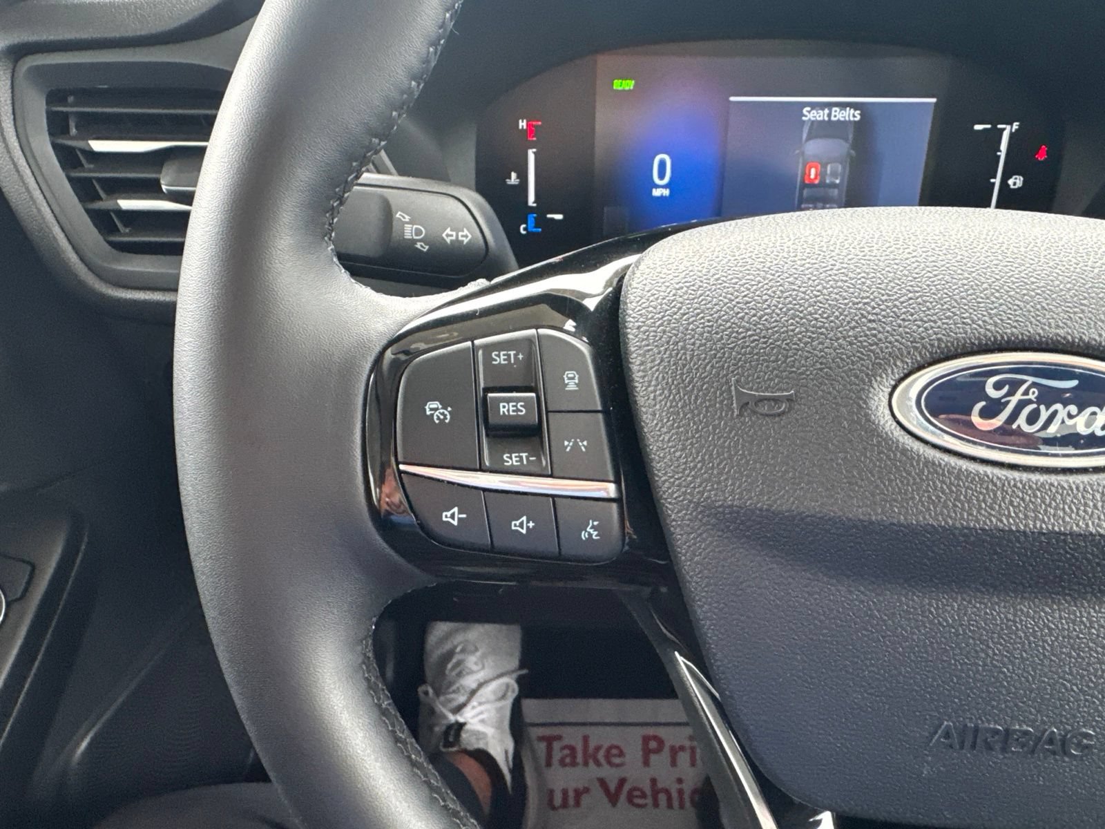 Certified 2025 Ford Escape SE FWD image 29