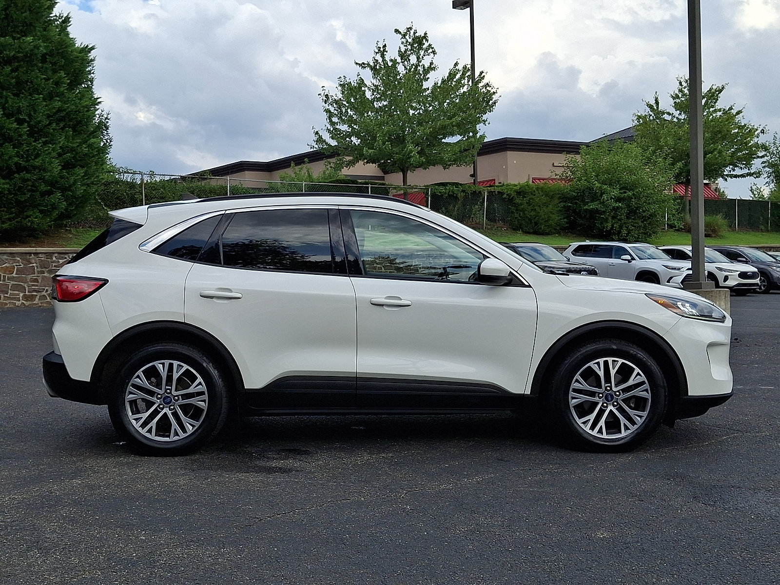 Certified 2021 Ford Escape SEL FWD image 7