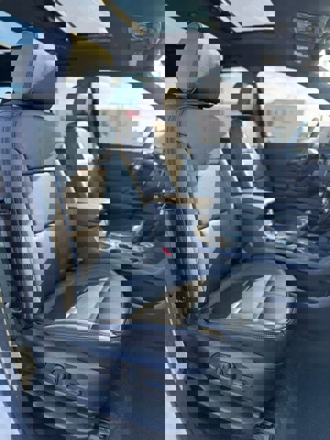 Used 2023 Chevrolet Traverse RS image 34