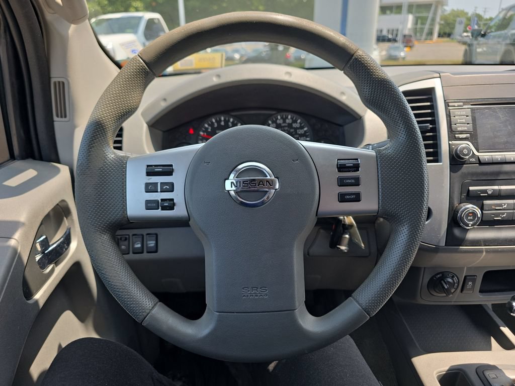 Used 2017 Nissan Frontier SV AWD/4WD image 25
