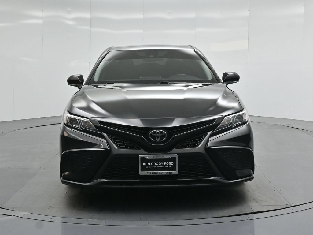 Used 2022 Toyota Camry SE FWD image 21