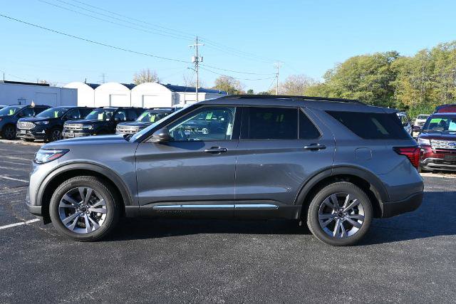 Certified 2025 Ford Explorer Active w/ Active Comfort Package AWD/4WD image 4