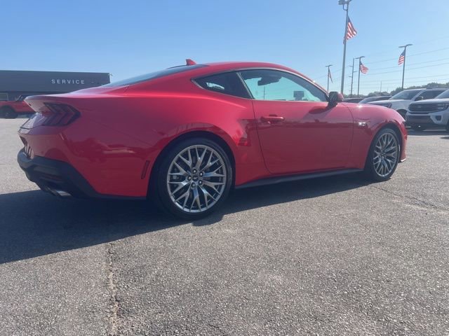 Certified 2025 Ford Mustang GT Premium RWD image 5