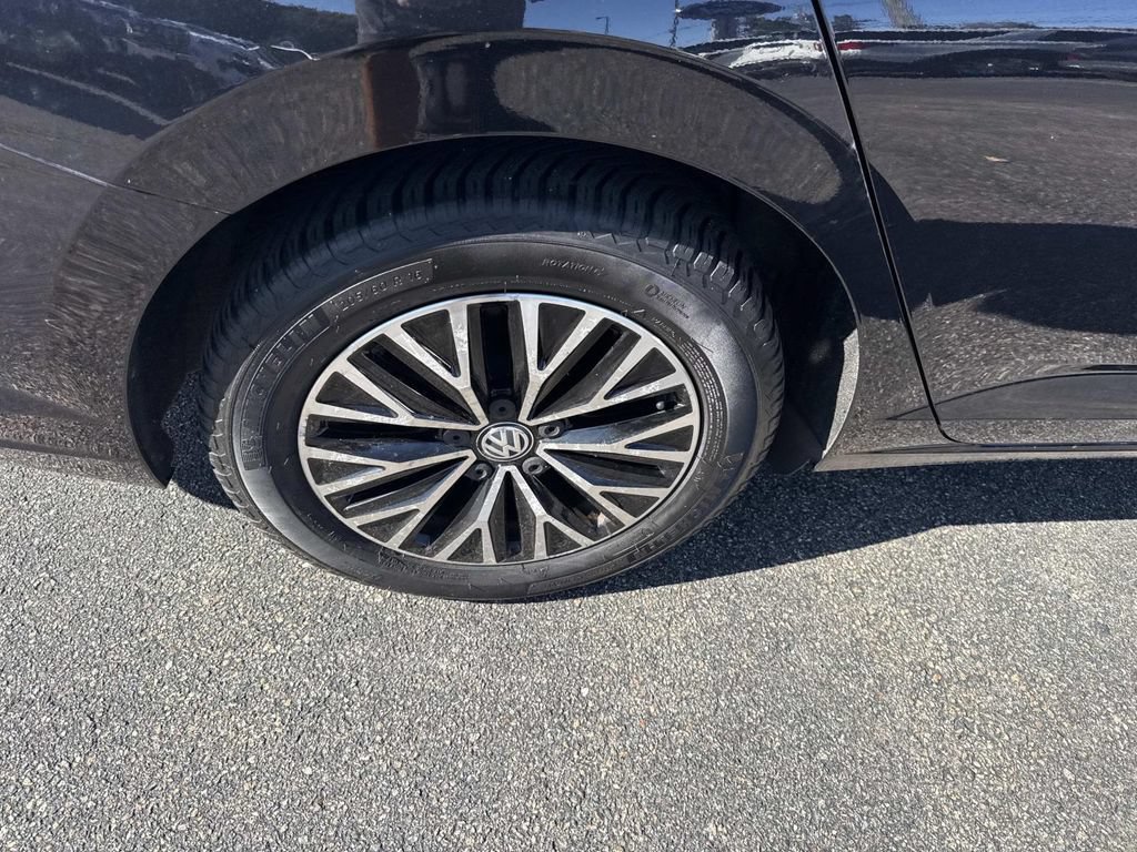 Used 2019 Volkswagen Jetta SEL FWD image 7