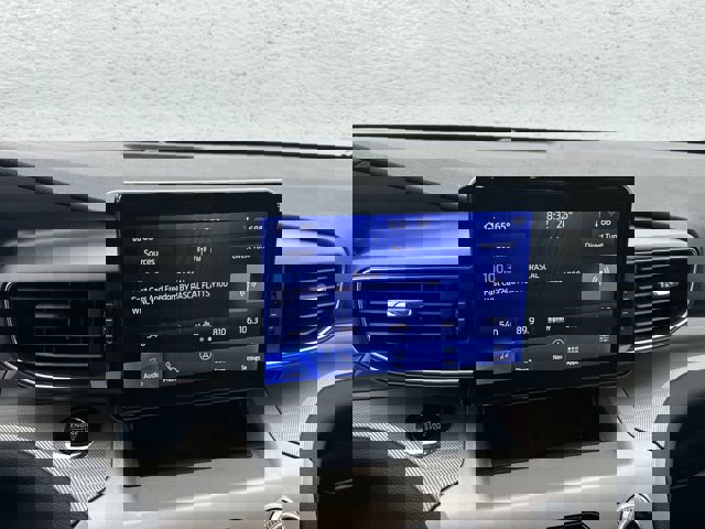 Certified 2023 Ford Explorer XLT w/ Equipment Group 202A image 7