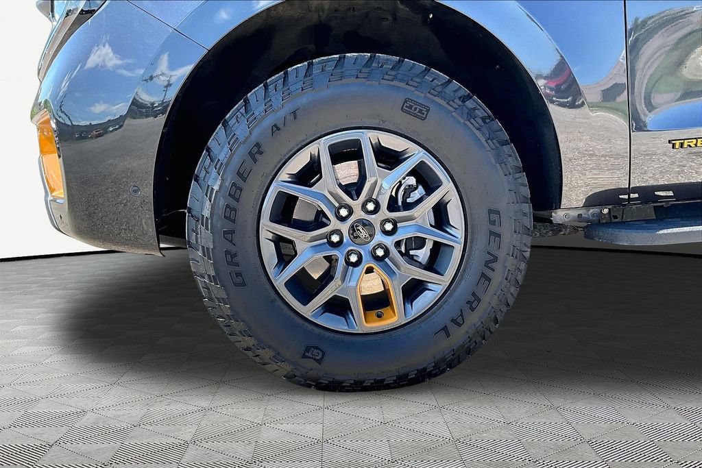 Certified 2025 Ford Expedition Tremor AWD/4WD image 9