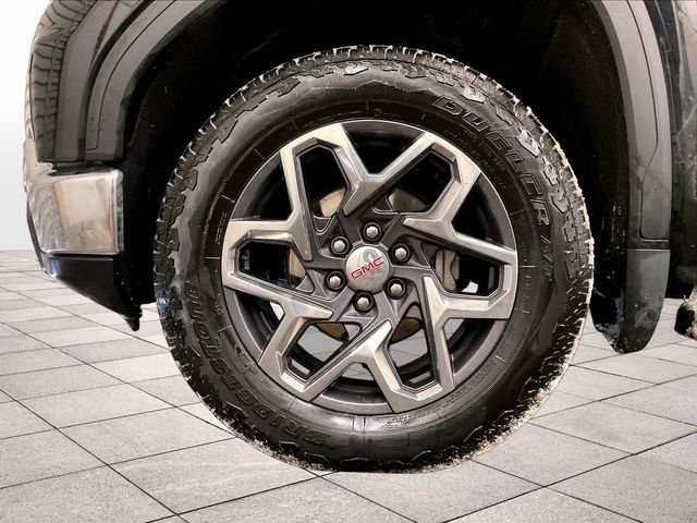 Used 2022 GMC Sierra 1500 SLT w/ SLT Premium Plus Package AWD/4WD image 8