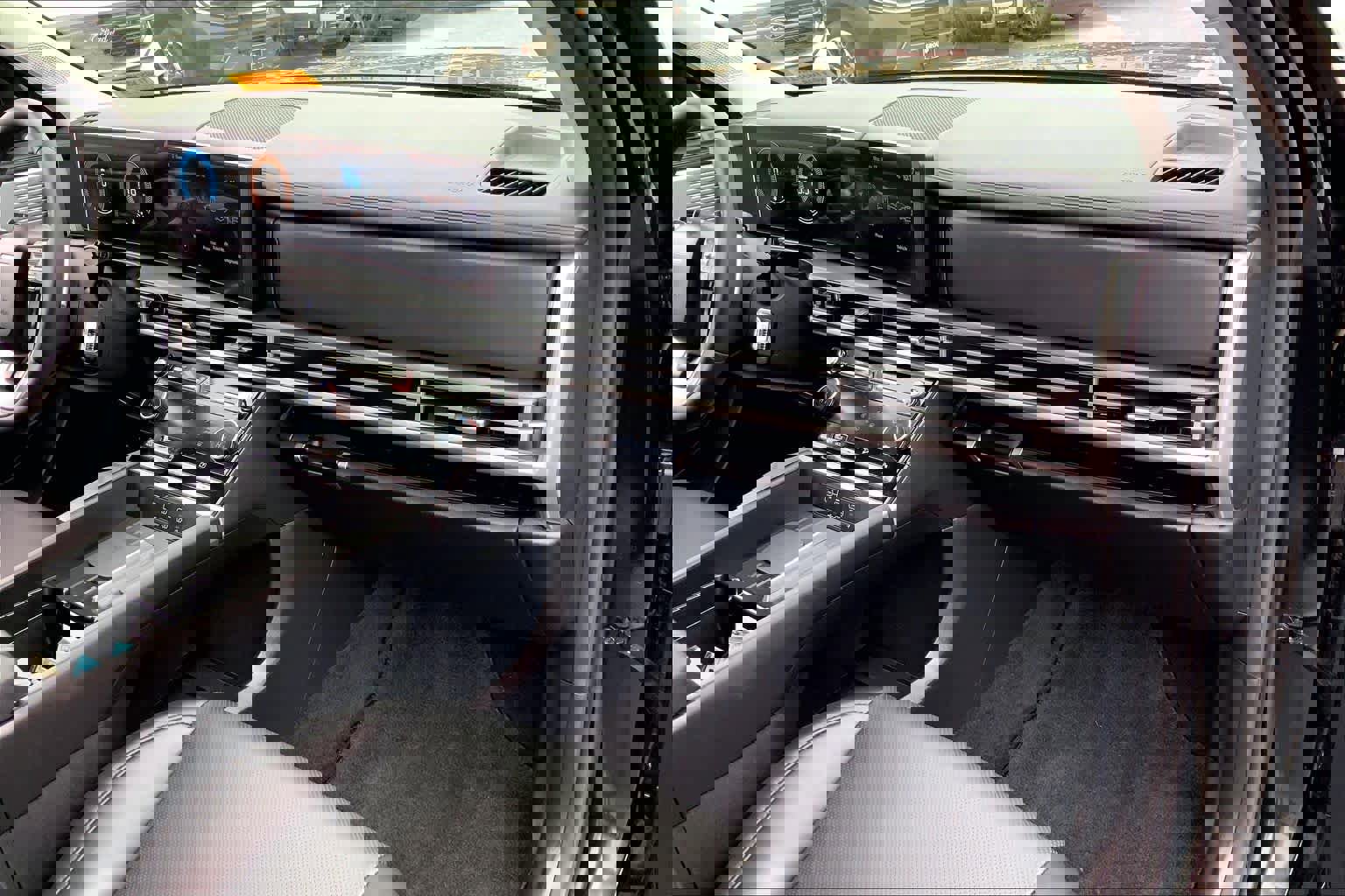 Used 2026 Hyundai Santa Fe SEL image 16