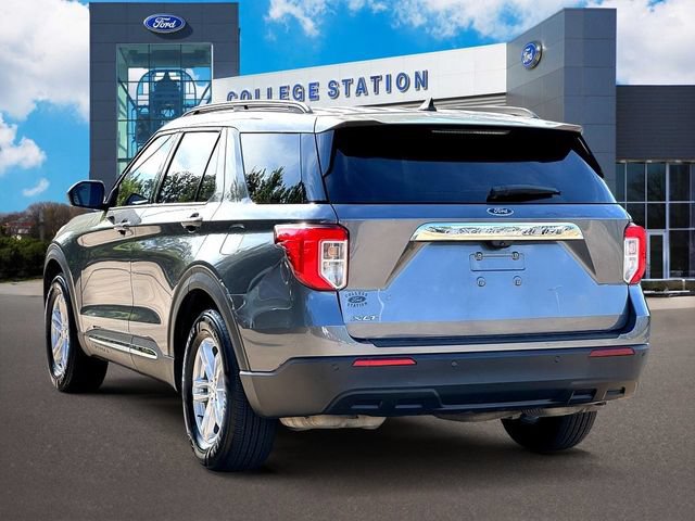 Certified 2021 Ford Explorer XLT RWD image 5