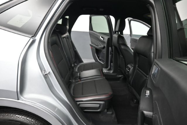 Certified 2024 Ford Escape ST-Line w/ Tech Pack #1 AWD/4WD image 24