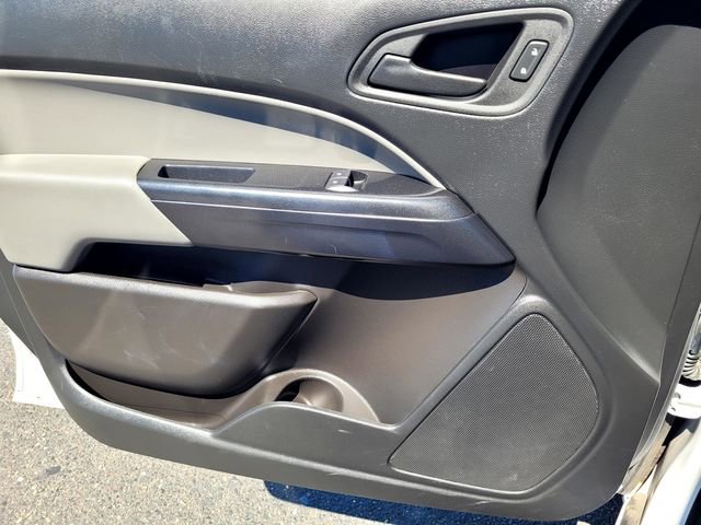 Used 2022 Chevrolet Colorado W/T RWD image 15