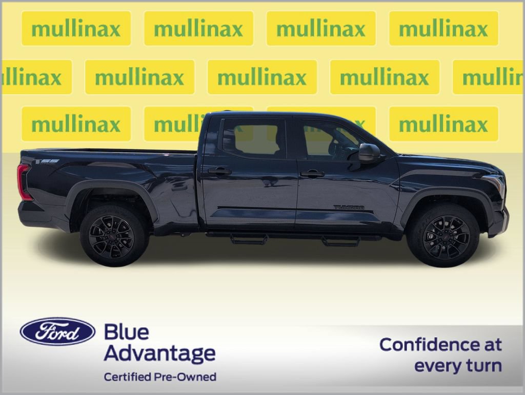 Used 2022 Toyota Tundra SR5 RWD image 2