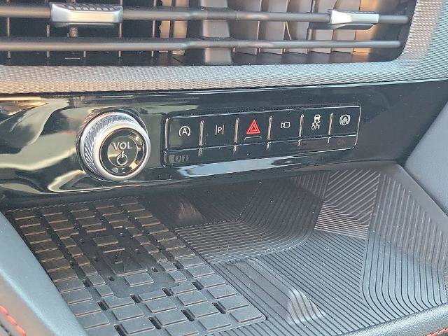 Certified 2025 Ford Explorer ST image 26