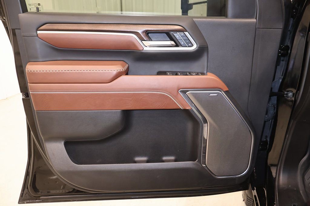 Used 2026 GMC Sierra 3500 Denali Ultimate image 13