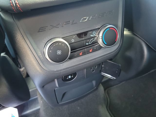Certified 2025 Ford Explorer ST RWD image 18