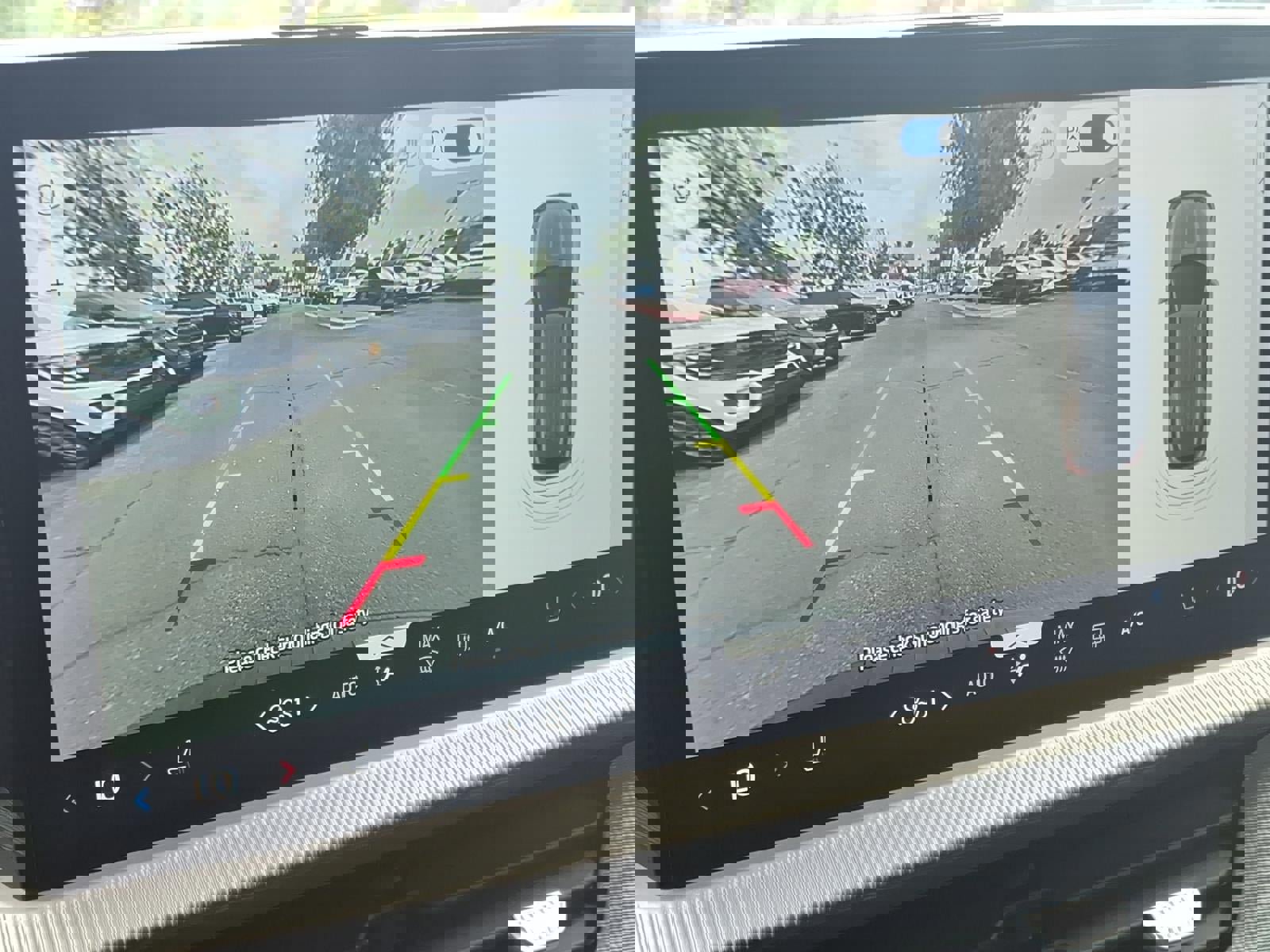 Certified 2025 Ford Explorer Active image 28