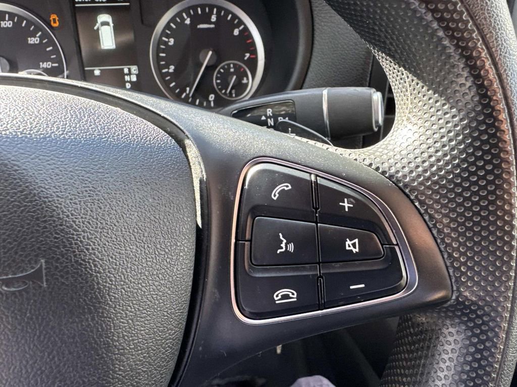 Used 2023 Mercedes-Benz Metris image 20