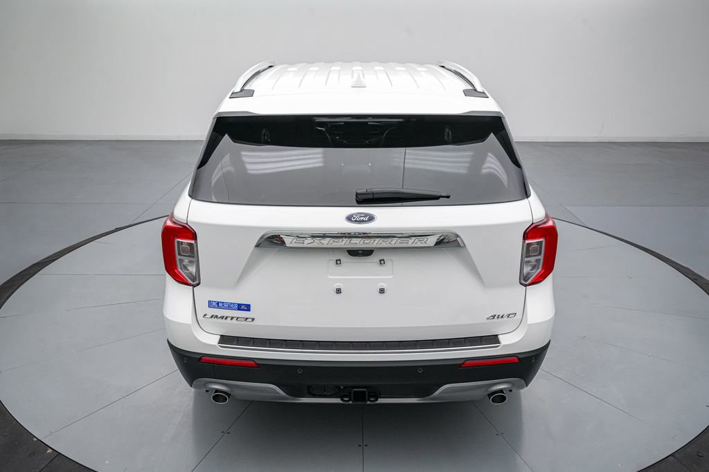 Certified 2023 Ford Explorer Limited w/ Equipment Group 301A AWD/4WD image 4