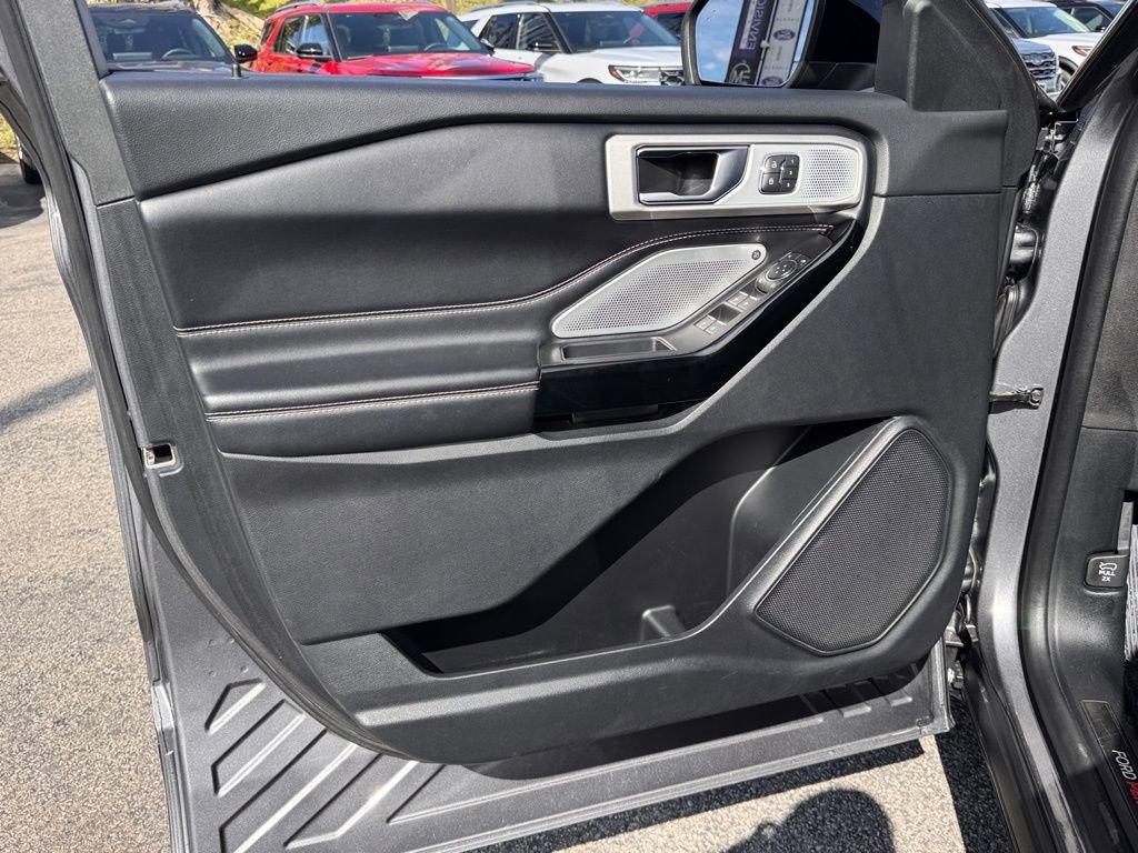 Certified 2021 Ford Explorer ST w/ Equipment Group 401A image 16