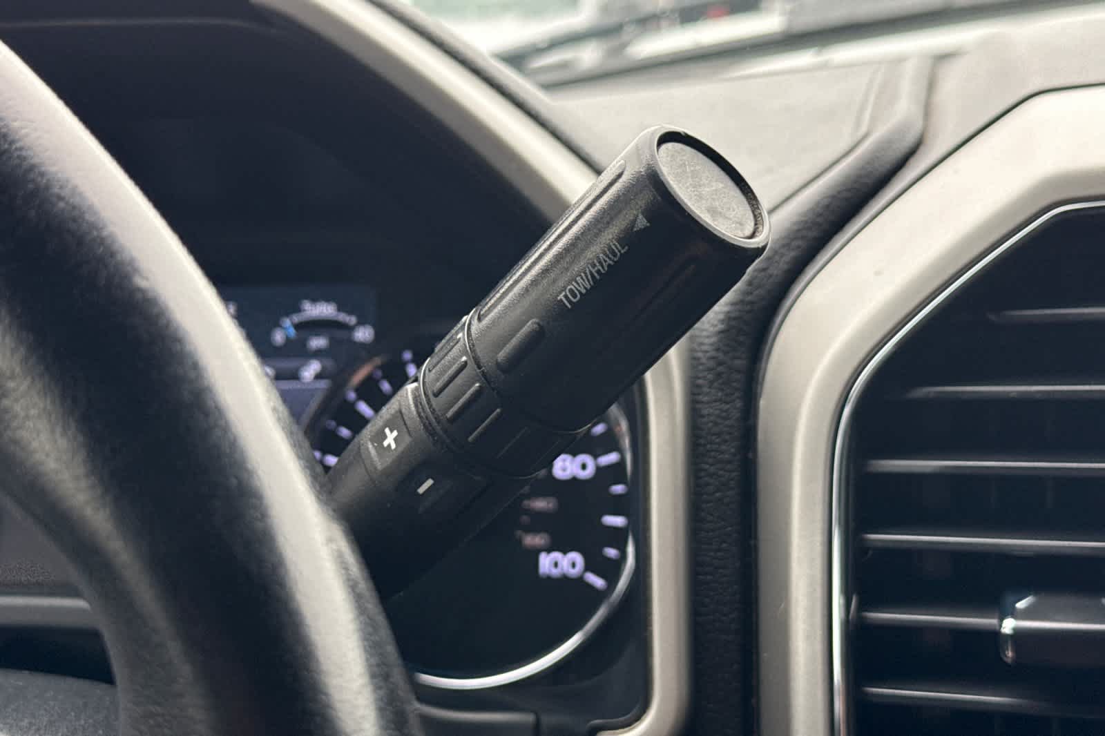 Certified 2019 Ford F350 Lariat AWD/4WD image 21