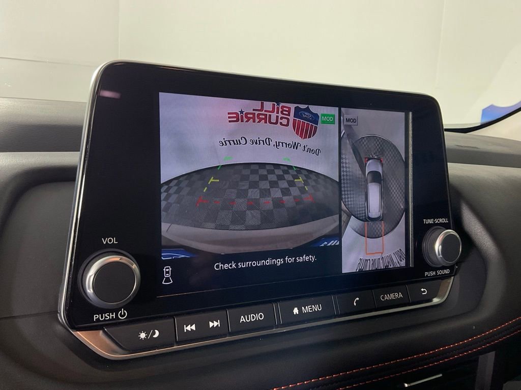 Used 2025 Nissan Rogue SV AWD/4WD image 23