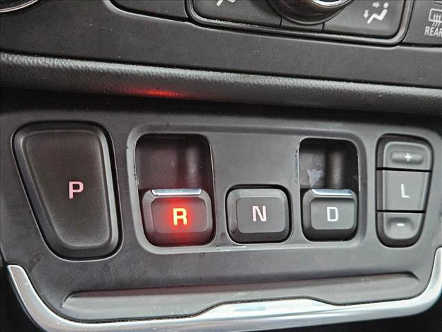 Used 2018 GMC Terrain Denali w/ Advanced Safety Package image 16