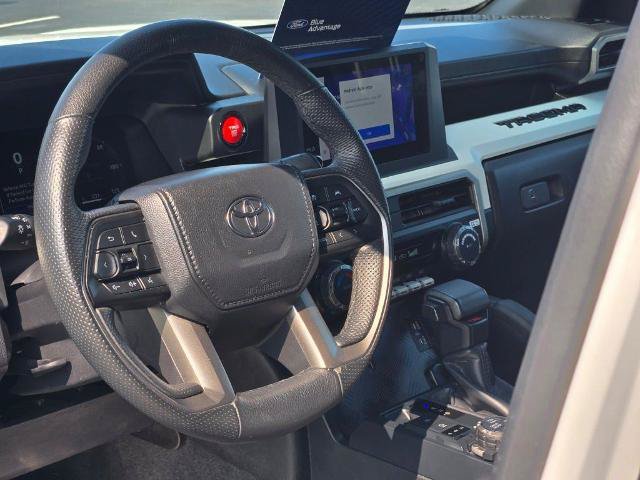 Used 2024 Toyota Tacoma TRD Off-Road AWD/4WD image 23