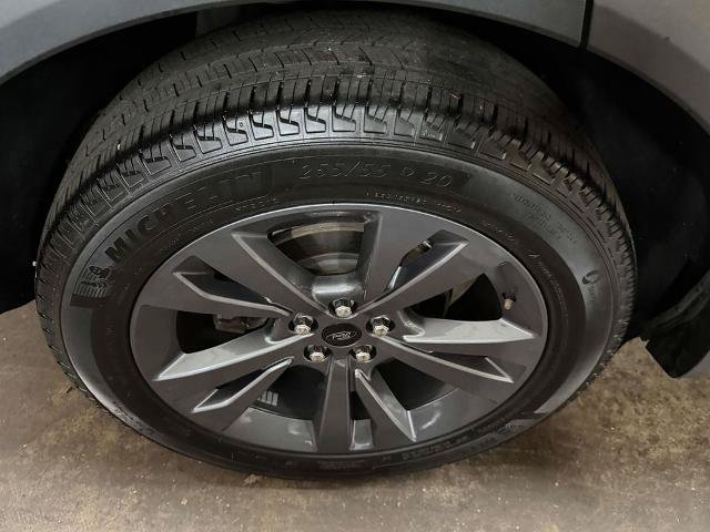 Certified 2023 Ford Explorer XLT w/ Equipment Group 202A AWD/4WD image 7