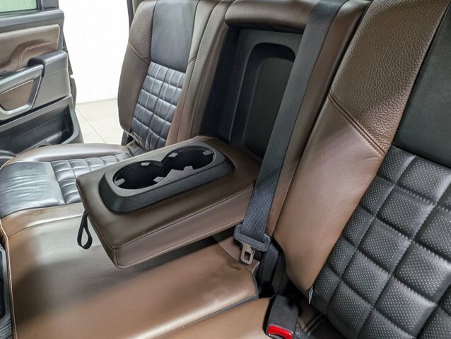 Used 2018 Nissan Titan Platinum Reserve w/ Platinum Utility Package AWD/4WD image 16