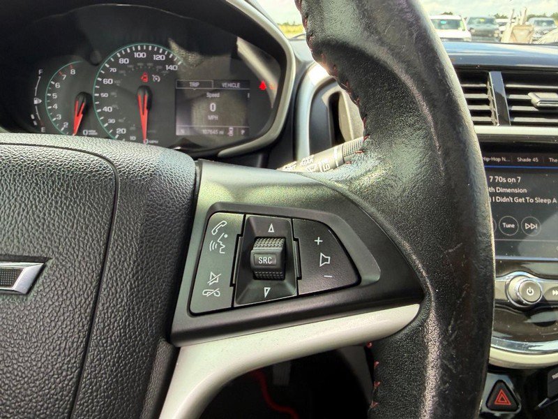 Used 2018 Chevrolet Sonic LT w/ Fun and Sun Package FWD image 14