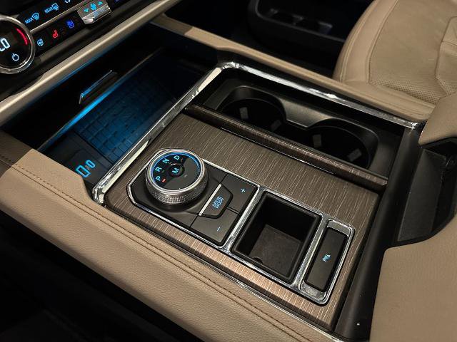 Certified 2023 Ford Expedition Limited image 32