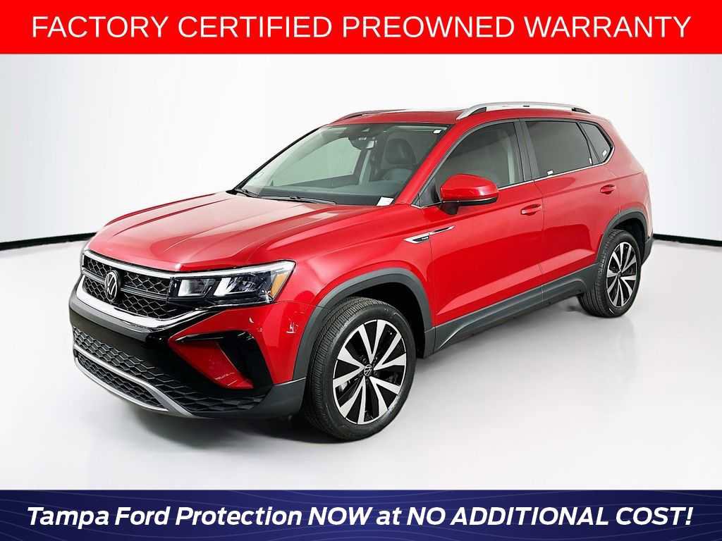 Used 2023 Volkswagen Taos SE w/ Panoramic Sunroof Package