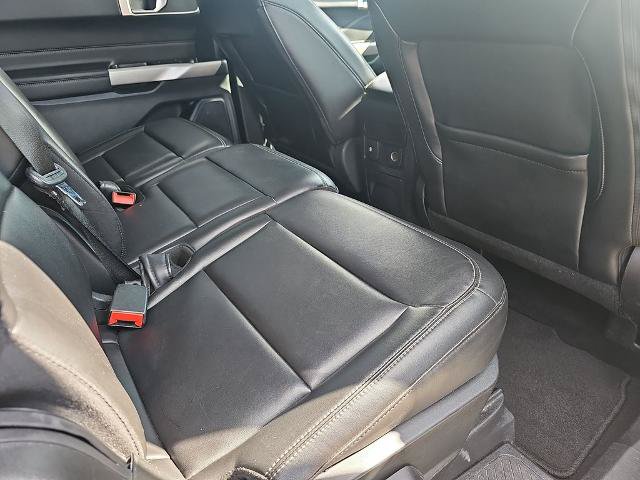Certified 2023 Ford Explorer XLT w/ Equipment Group 202A AWD/4WD image 11