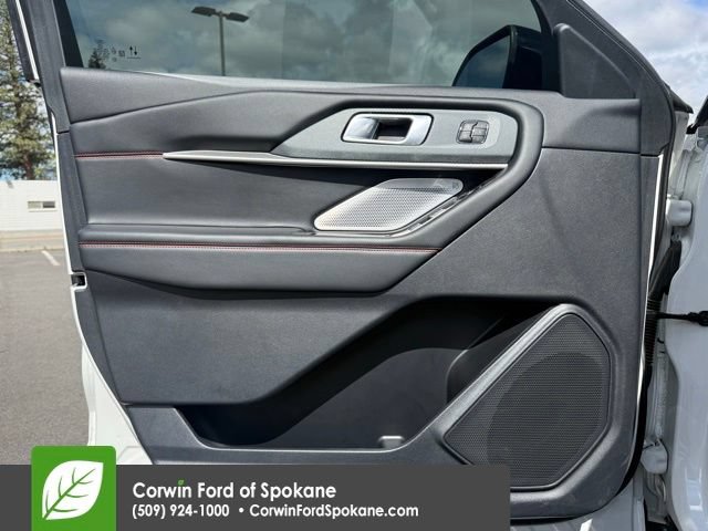 Certified 2025 Ford Explorer ST AWD/4WD image 21