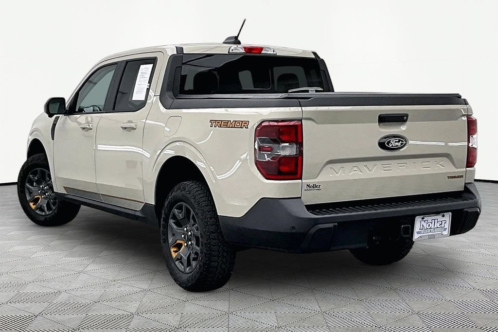 Certified 2025 Ford Maverick Tremor AWD/4WD image 13
