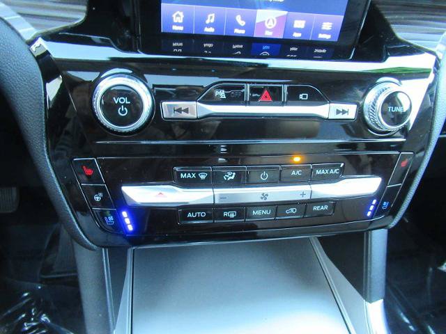 Certified 2023 Ford Explorer Limited w/ Limited Technology Package AWD/4WD image 28