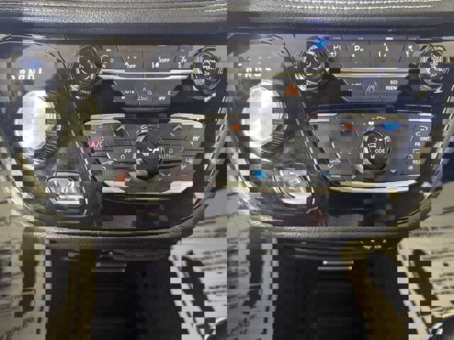 Used 2020 Chrysler Pacifica Limited w/ Advanced Safetytec Group image 17