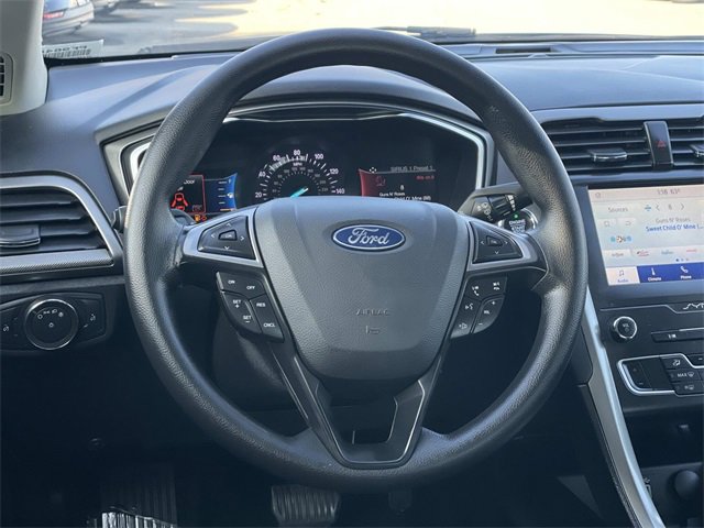 Certified 2020 Ford Fusion SE image 8