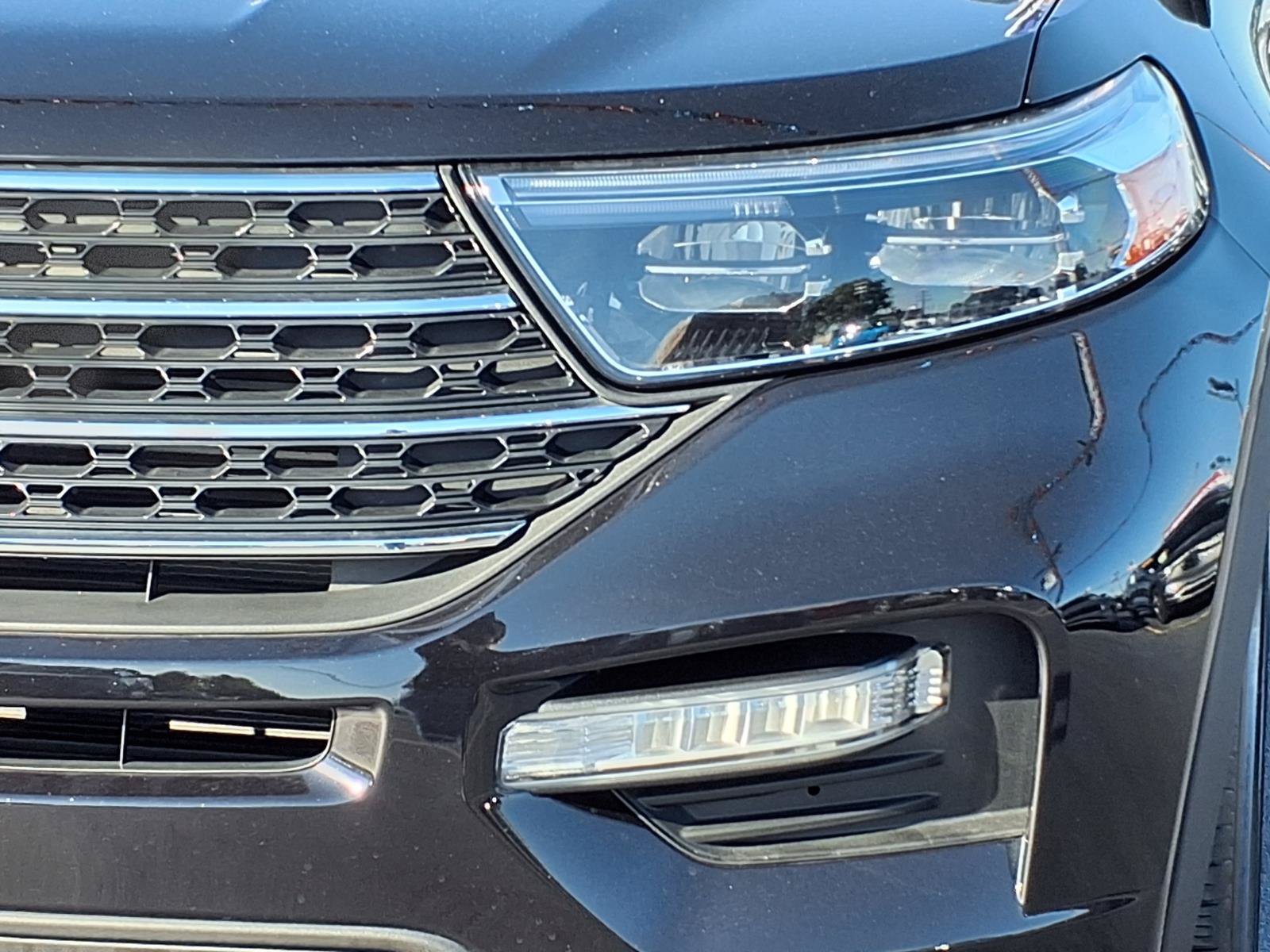 Certified 2023 Ford Explorer XLT w/ Equipment Group 202A AWD/4WD image 31