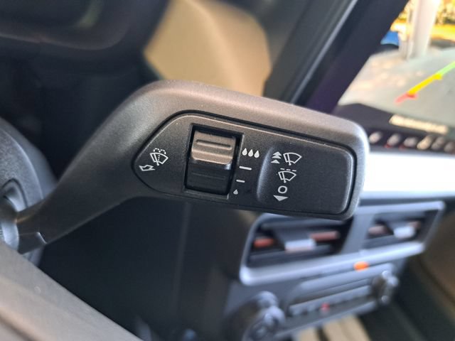 Certified 2025 Ford Maverick Lariat AWD/4WD image 19