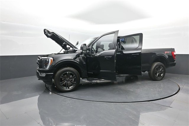 Certified 2022 Ford F150 Lariat w/ Equipment Group 502A High image 44