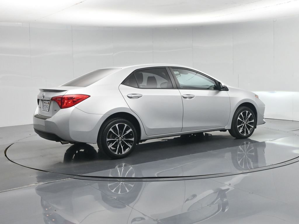 Used 2017 Toyota Corolla SE w/ Carpet Mat Package (TMS) FWD image 11