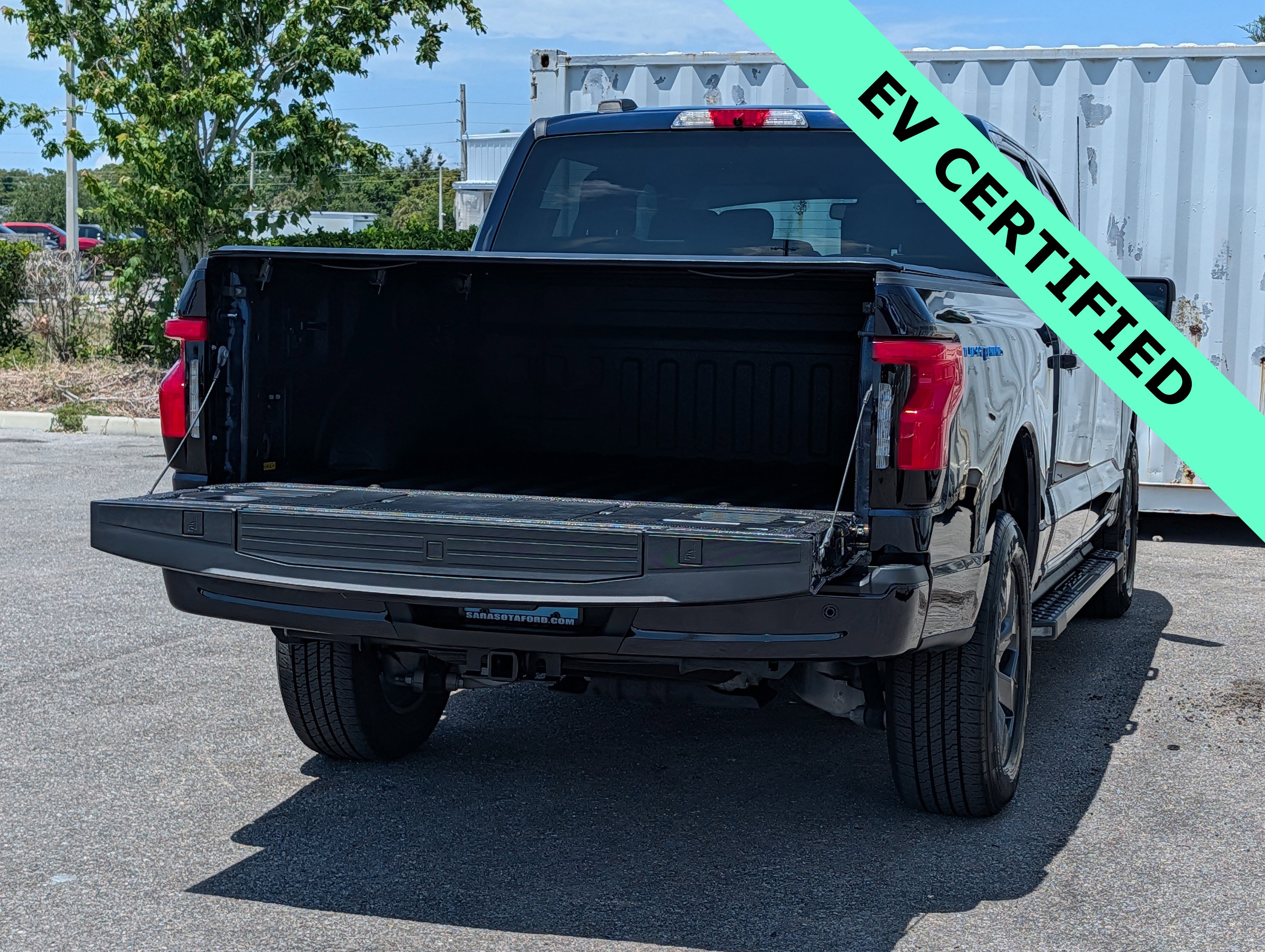 Certified 2023 Ford F150 Lightning 4x4 SuperCrew image 13